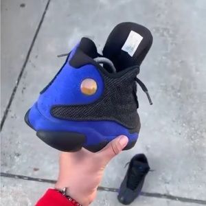 Jordan 13 hyper royals size 8men